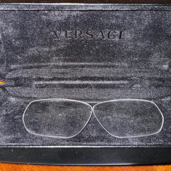Versace Retro Glasses - Picture 8 of 10